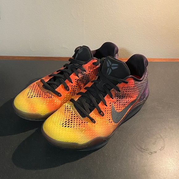 Kobe 11 “Sunset” Basketball Shoes Nike